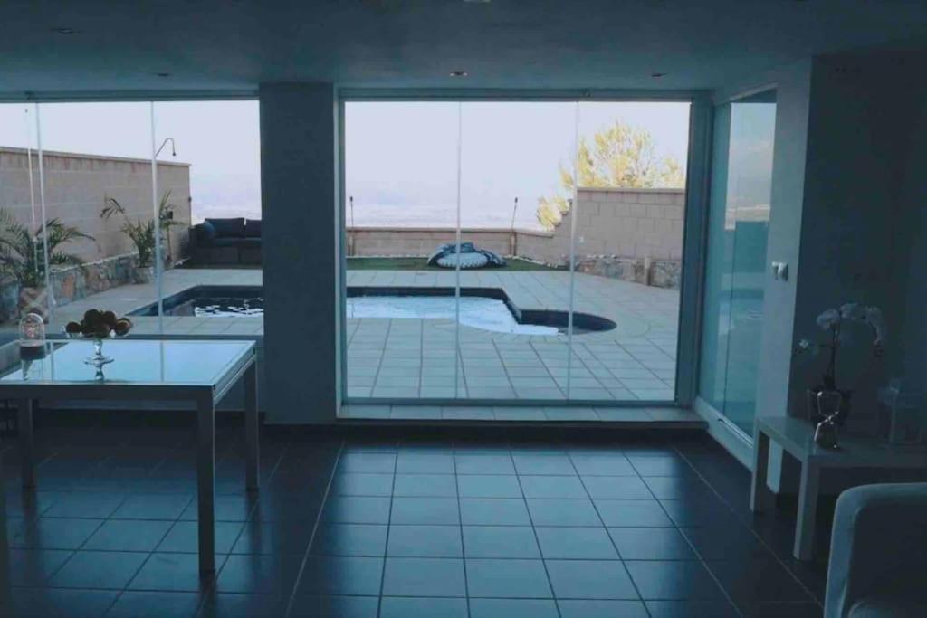 Сasa de vacaciones Preciosa Casa Con Piscina Alhaurín de la Torre