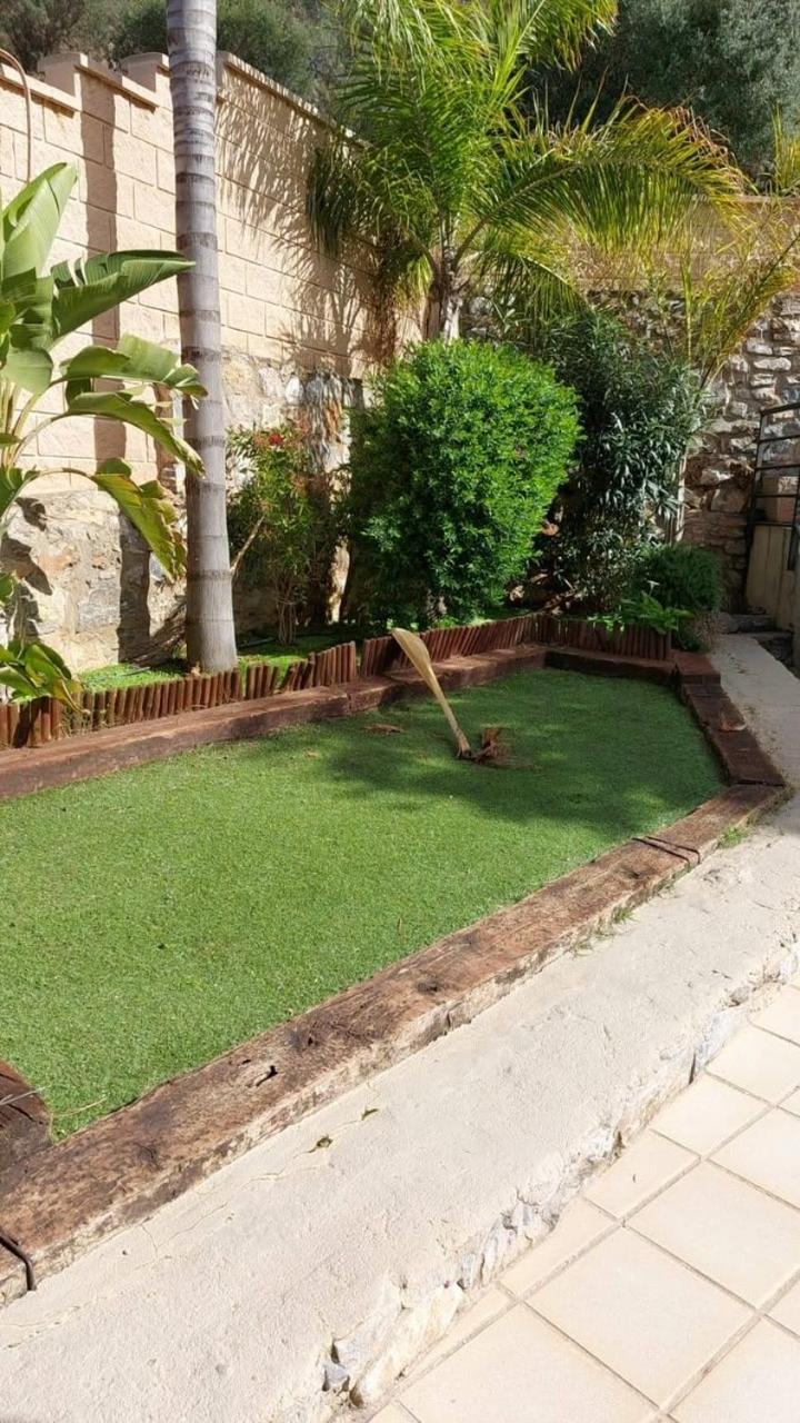 Preciosa Casa Con Piscina Alhaurín de la Torre