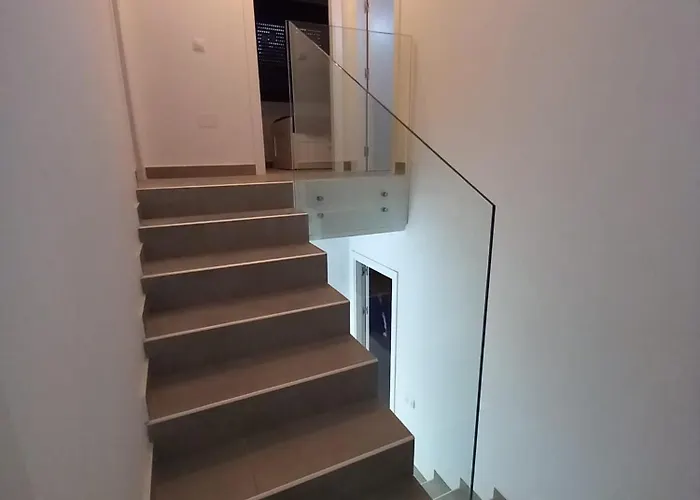 Preciosa Casa Con Piscina